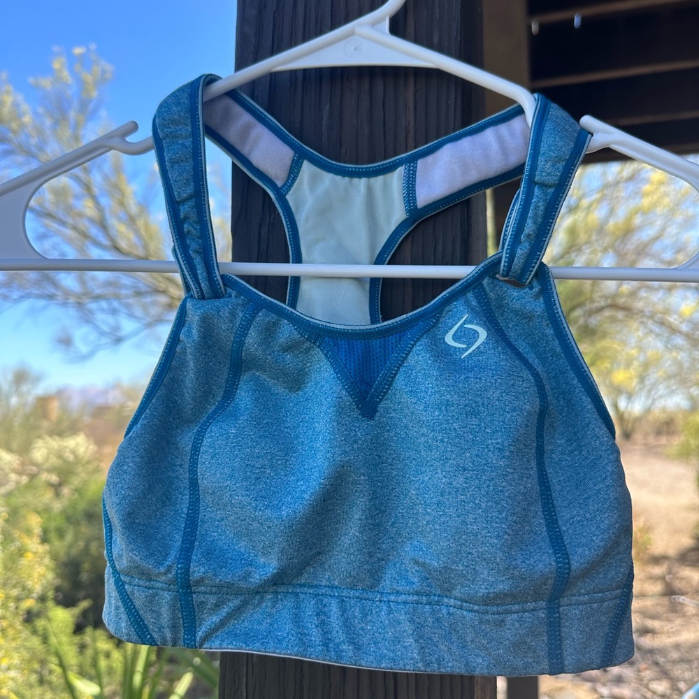 High compression blue sports bra